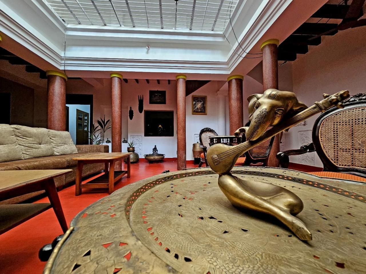 Petit Gite Heritage Home ปอนดิเชอรี ภายนอก รูปภาพ