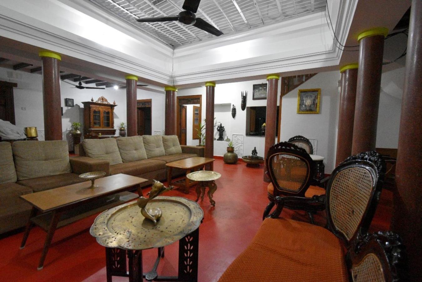 Petit Gite Heritage Home ปอนดิเชอรี ภายนอก รูปภาพ